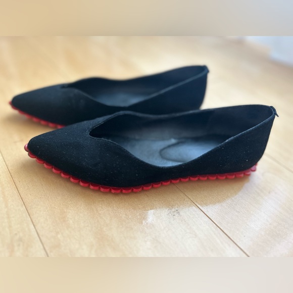 Suede black flats with red sole - Picture 1 of 5